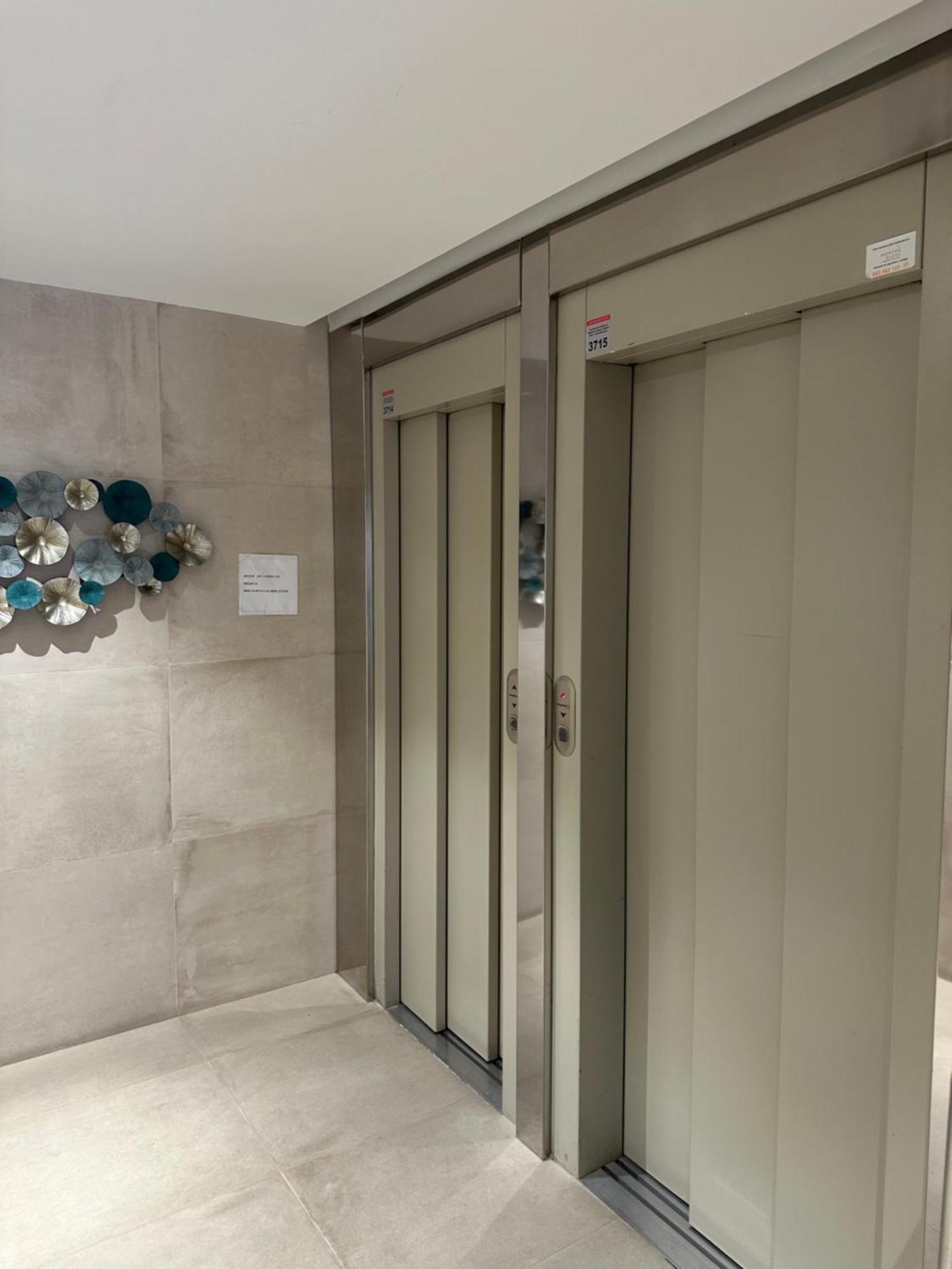 Piso En El Corazon De Alicante Con Ubicacion Unica Buitenkant foto
